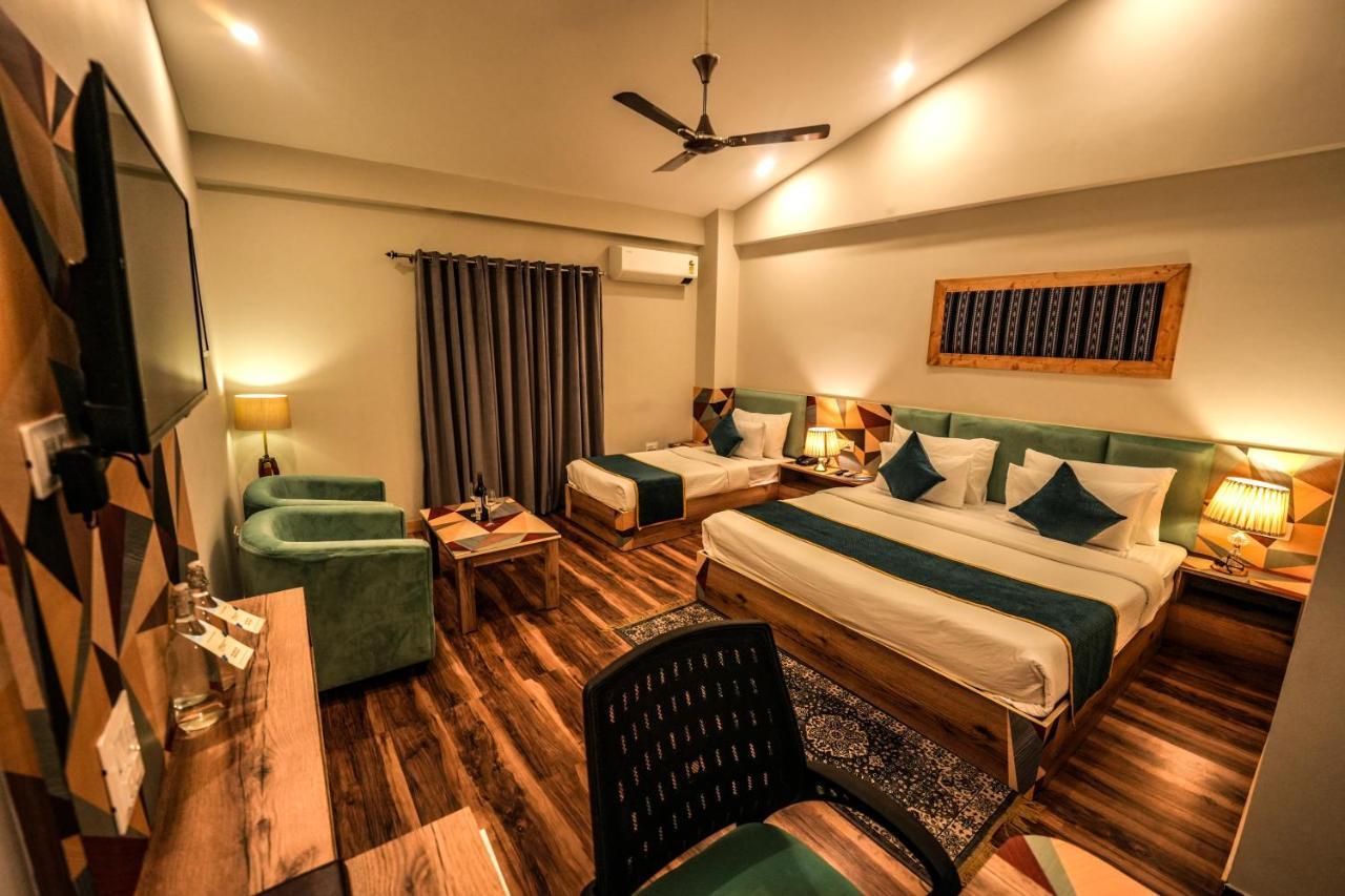 Hotel Square One By D'Polo Dharamszala Kültér fotó